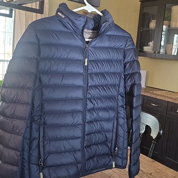 TUMI Packable down puffer jacket! S - Picture 2 of 9
